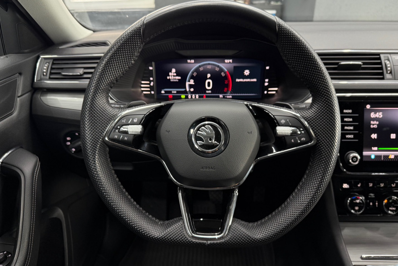 Ponuka vozidiel / Škoda Superb 2.0 TSI Style DSG - video