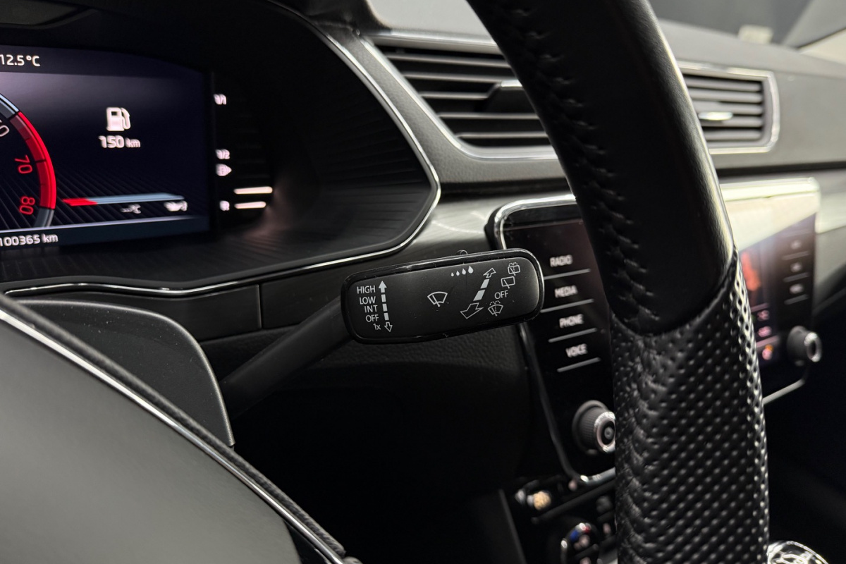 Ponuka vozidiel / Škoda Superb 2.0 TSI Style DSG - video