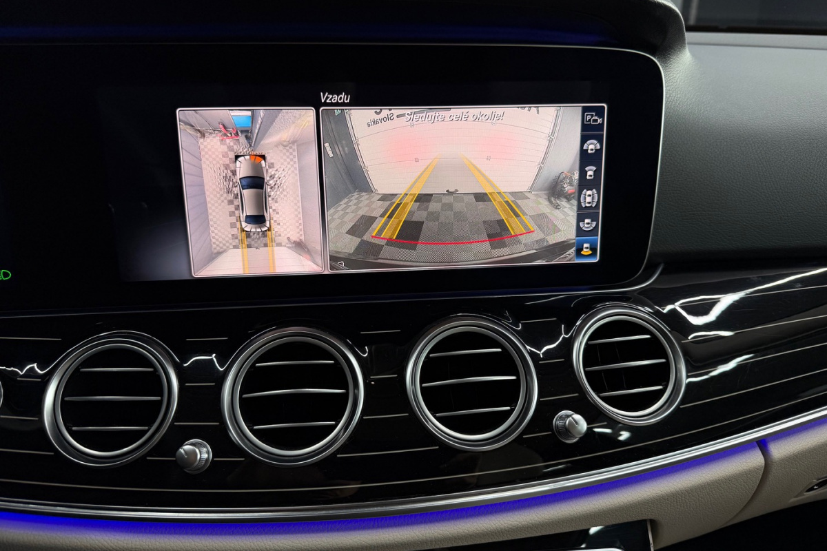 Ponuka vozidiel / Mercedes-Benz E trieda Sedan 300 EQ Power Plug-in-Hybrid - video