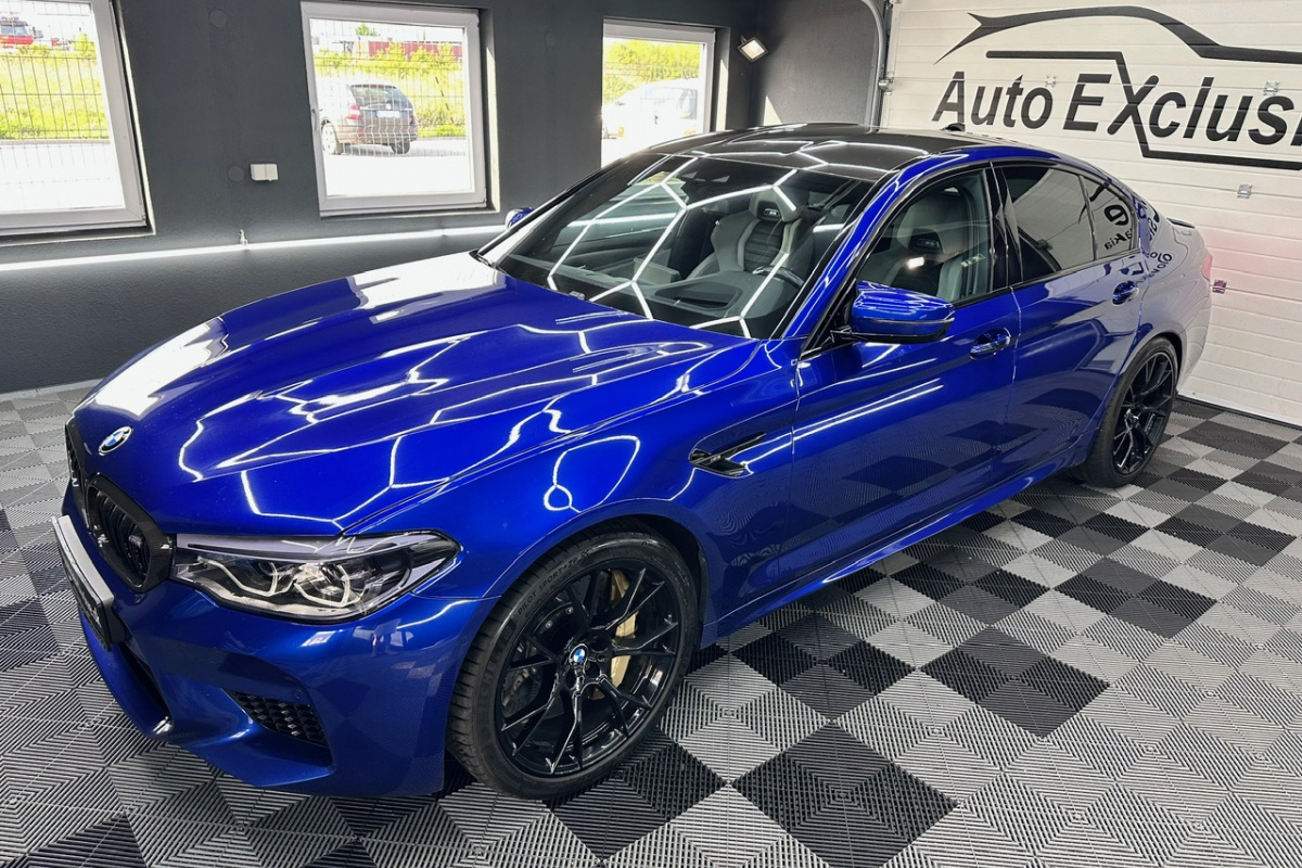 Ponuka vozidiel / BMW M5 Akrapovič , Keramické brzdy , Carbon - video