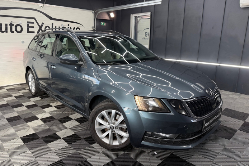  Ponuka vozidiel / Škoda Octavia Combi 2.0 TDI Ambition DSG - video
