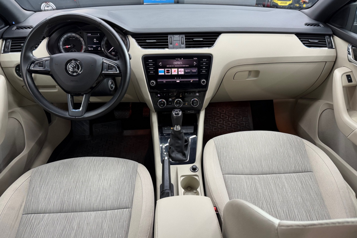 Ponuka vozidiel / Škoda Octavia Combi 2.0 TDI Ambition DSG - video