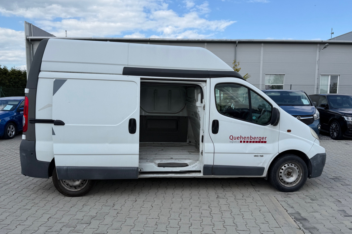 Ponuka vozidiel / Renault Trafic Furgon 2.0 dCi 115k L1H1P1 - video