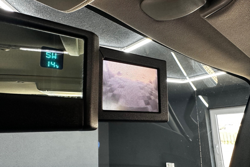  Ponuka vozidiel / Hummer H2 6.2 V8 - video