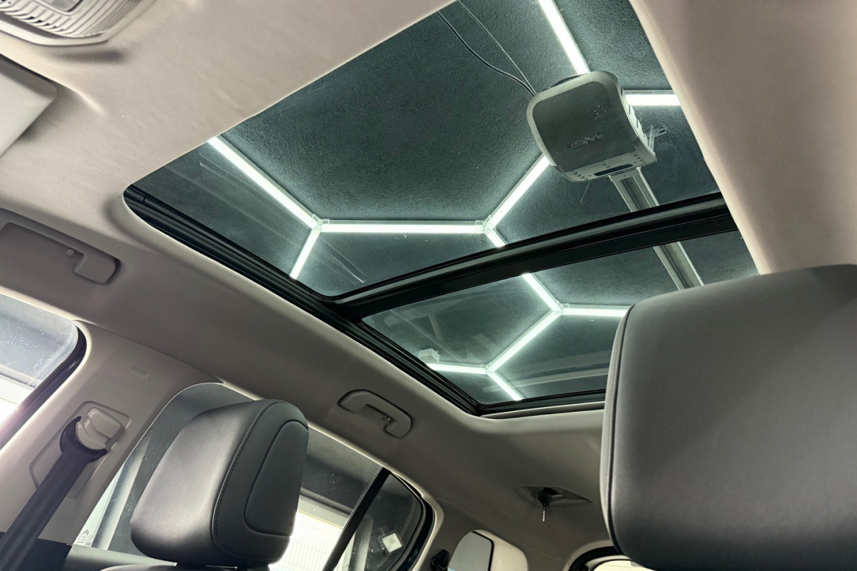 Ponuka vozidiel / Citroën C5 Aircross BlueHDi 130 S S Feel Pack A/T - video