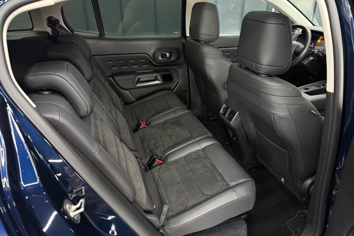 Ponuka vozidiel / Citroën C5 Aircross BlueHDi 130 S S Feel Pack A/T - video Ponuka vozidiel / Citroën C5 Aircross BlueHDi 130 S S Feel Pack A/T - video