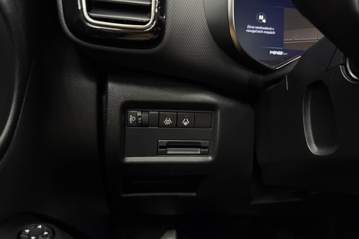 Ponuka vozidiel / Citroën C5 Aircross BlueHDi 130 S S Feel Pack A/T - video