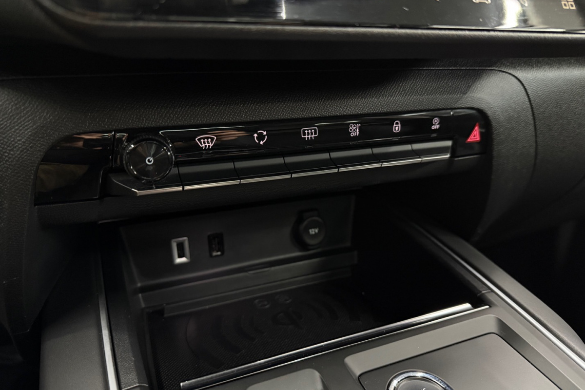 Ponuka vozidiel / Citroën C5 Aircross BlueHDi 130 S S Feel Pack A/T - video