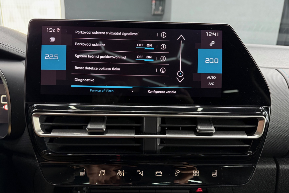 Ponuka vozidiel / Citroën C5 Aircross BlueHDi 130 S S Feel Pack A/T - video Ponuka vozidiel / Citroën C5 Aircross BlueHDi 130 S S Feel Pack A/T - video