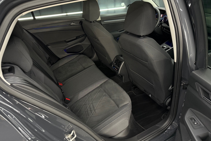  Ponuka vozidiel / Volkswagen Golf 2.0 TDI Style DSG - video