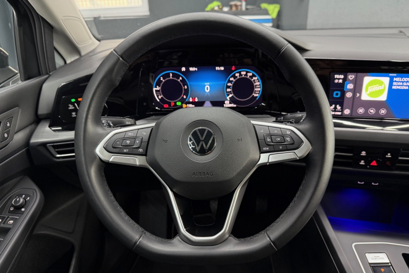  Ponuka vozidiel / Volkswagen Golf 2.0 TDI Style DSG - video