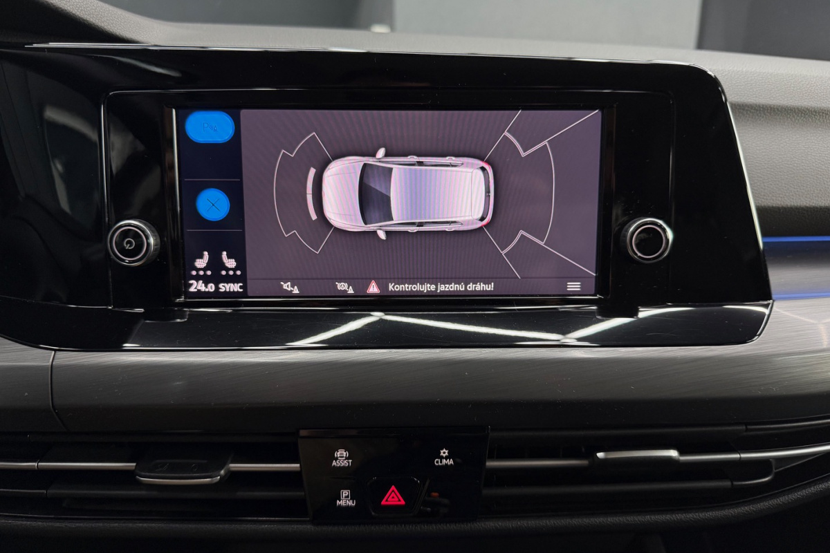 Ponuka vozidiel / Volkswagen Golf 2.0 TDI Style DSG - video
