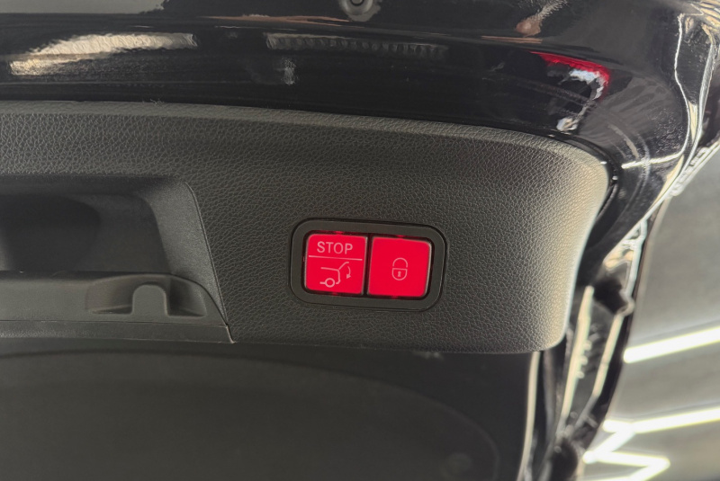 Ponuka vozidiel / Mercedes-Benz GLE Kupé 350d 4matic A/T - video Ponuka vozidiel / Mercedes-Benz GLE Kupé 350d 4matic A/T - video