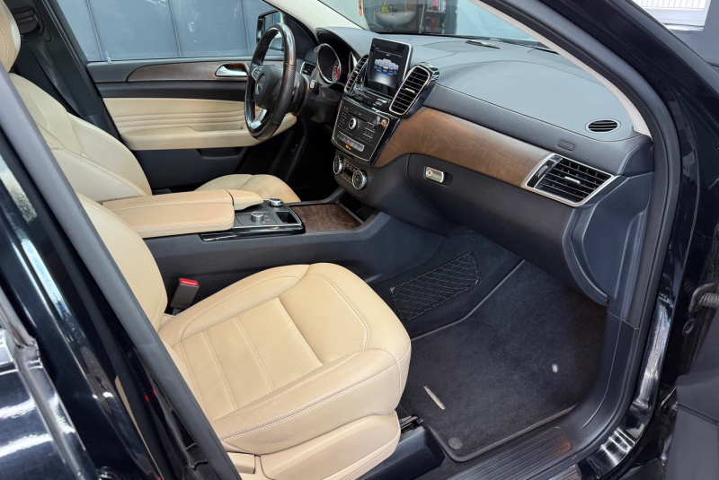  Ponuka vozidiel / Mercedes-Benz GLE Kupé 350d 4matic A/T - video