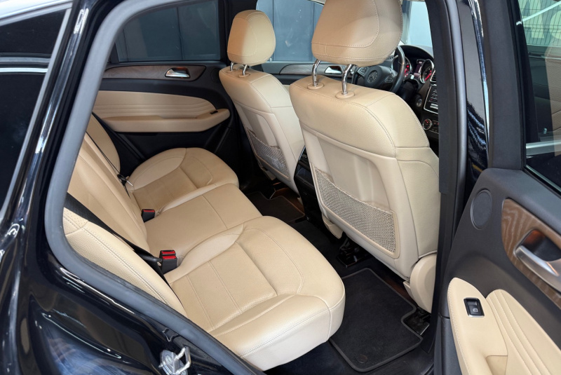 Ponuka vozidiel / Mercedes-Benz GLE Kupé 350d 4matic A/T - video Ponuka vozidiel / Mercedes-Benz GLE Kupé 350d 4matic A/T - video