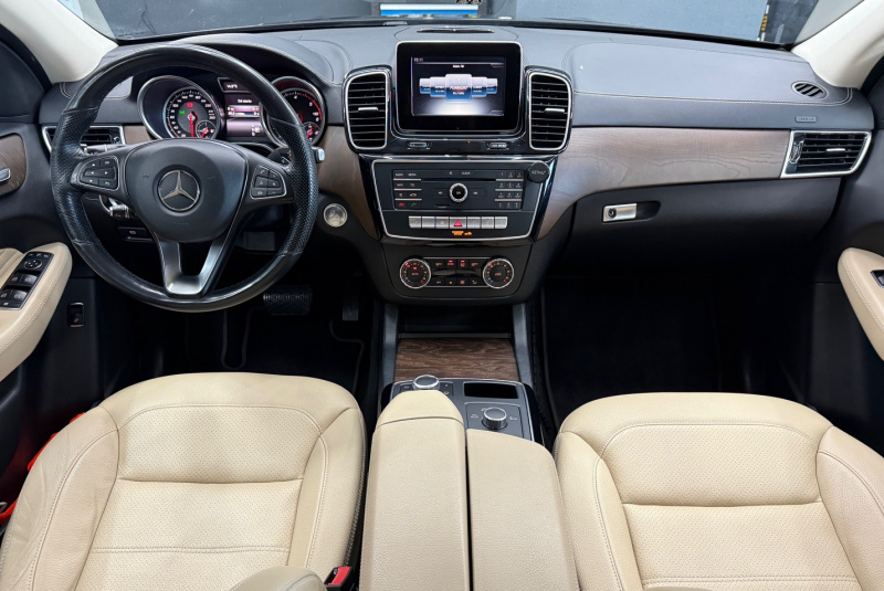  Ponuka vozidiel / Mercedes-Benz GLE Kupé 350d 4matic A/T - video