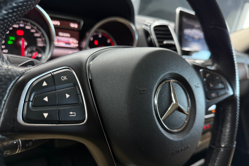  Ponuka vozidiel / Mercedes-Benz GLE Kupé 350d 4matic A/T - video