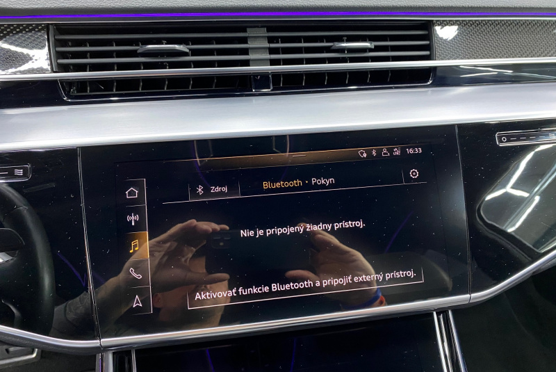  Ponuka vozidiel / Audi S8 4.0 TFSI QUATTRO - video