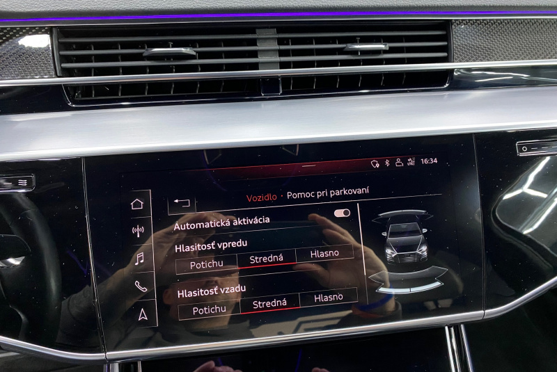  Ponuka vozidiel / Audi S8 4.0 TFSI QUATTRO - video