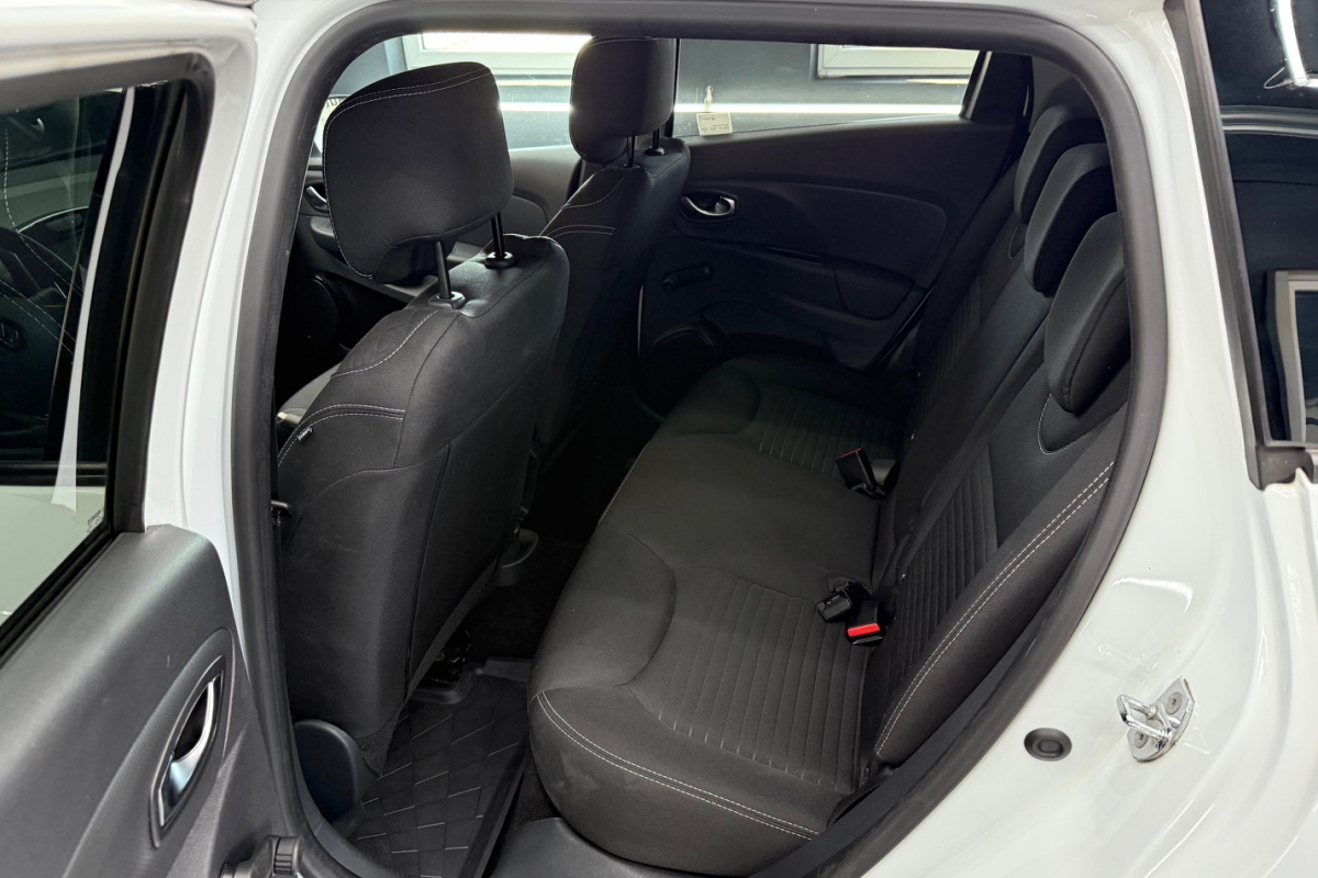 Ponuka vozidiel / Renault Clio Grandtour Energy dCi 90 Limited - video