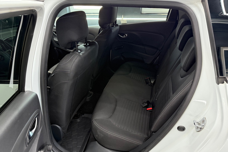  Ponuka vozidiel / Renault Clio Grandtour Energy dCi 90 Limited - video
