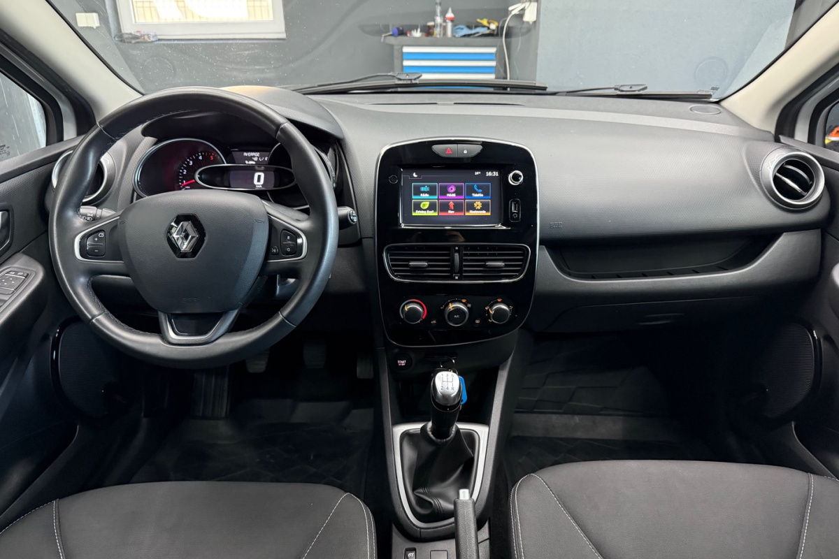 Ponuka vozidiel / Renault Clio Grandtour Energy dCi 90 Limited - video
