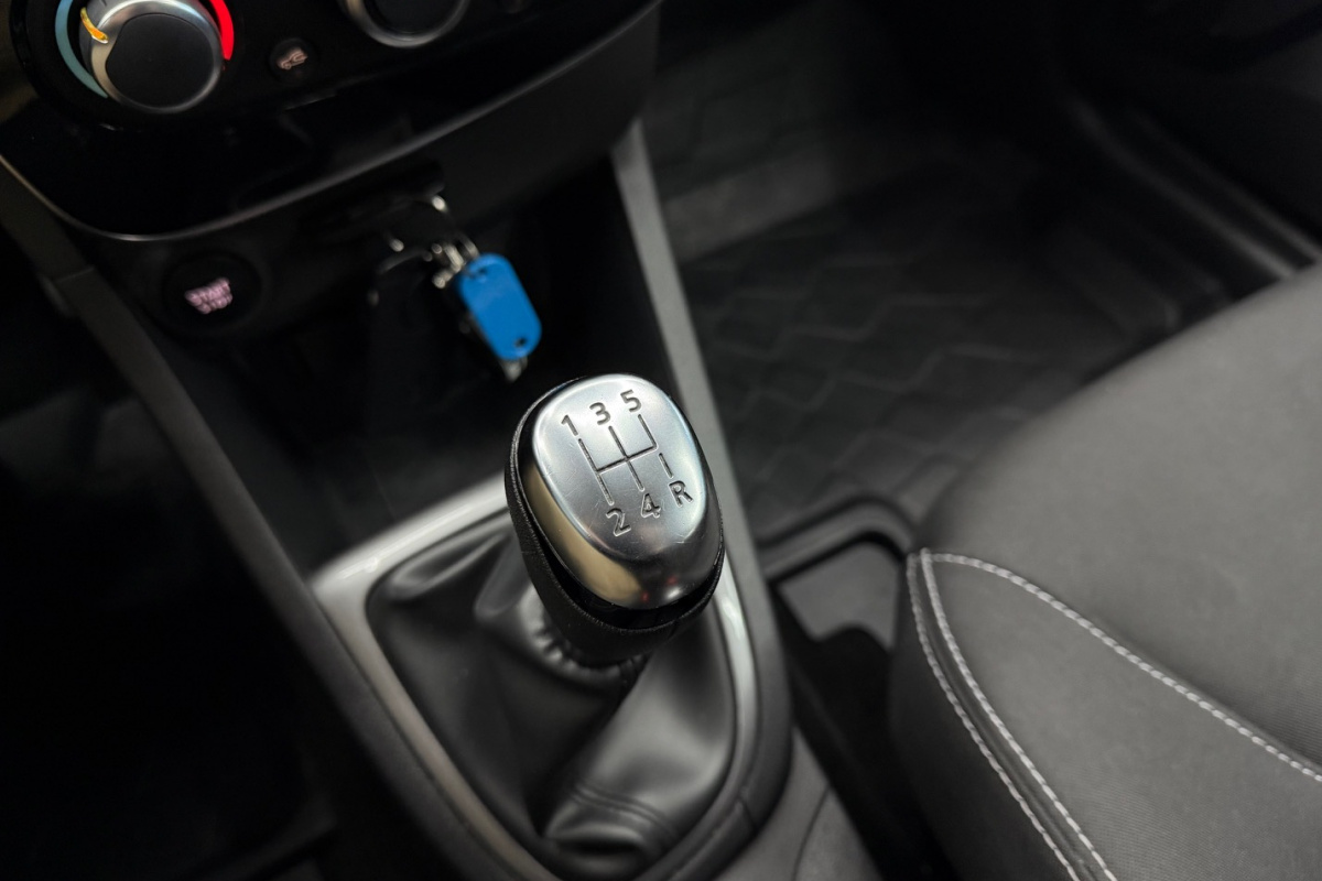 Ponuka vozidiel / Renault Clio Grandtour Energy dCi 90 Limited - video