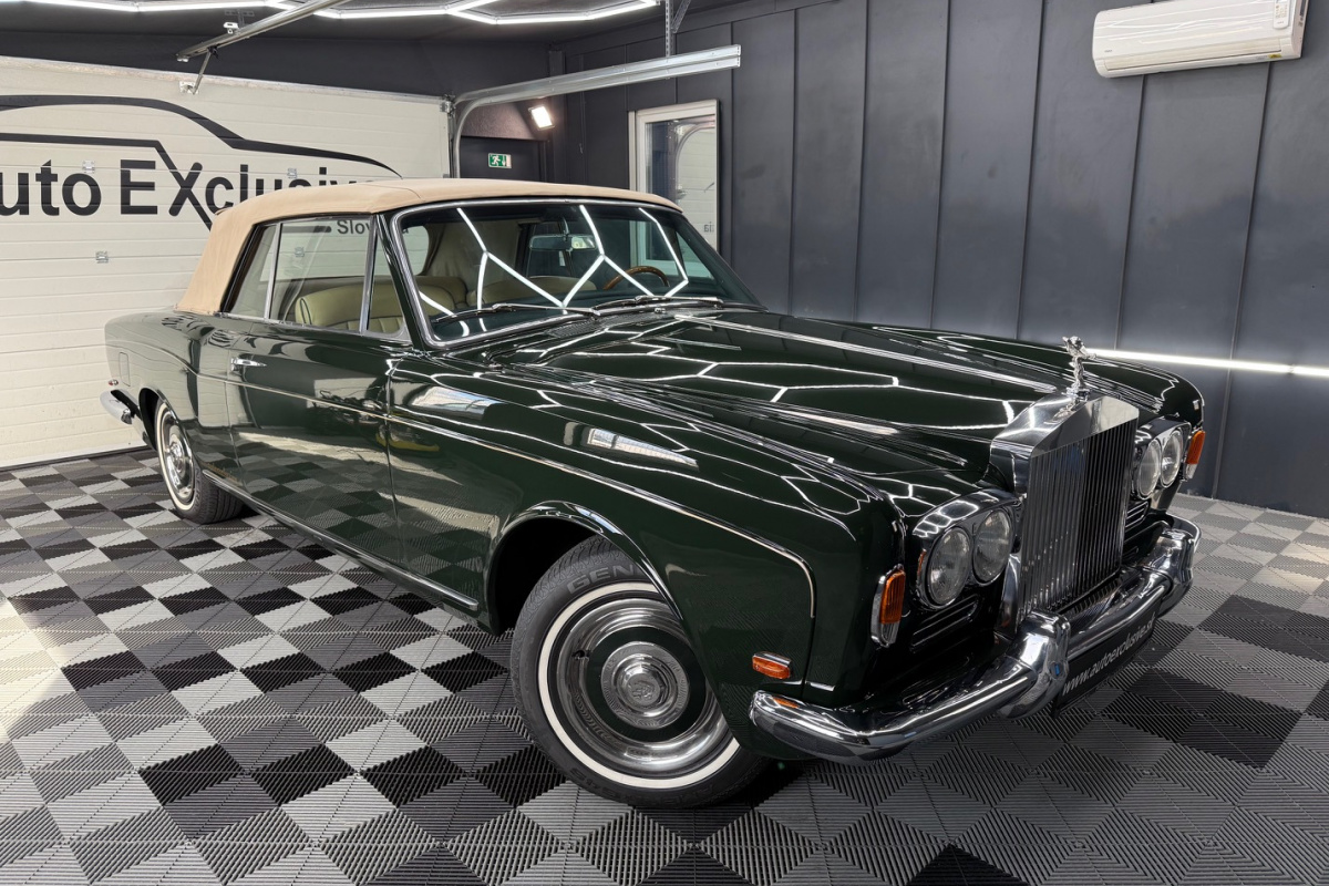 Ponuka vozidiel / Rolls Royce Silver Shadow 6.2 Cabriolet - video