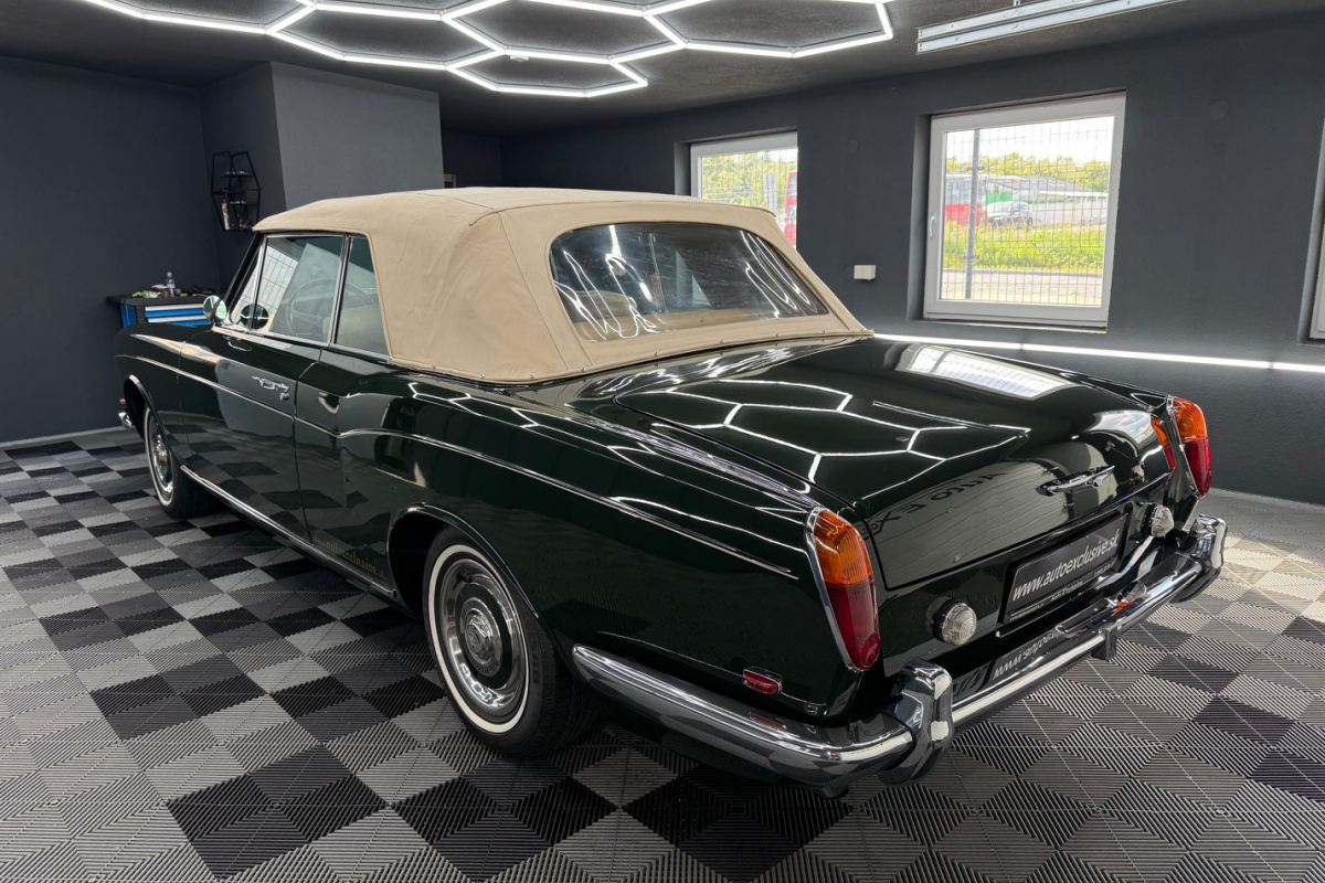 Ponuka vozidiel / Rolls Royce Silver Shadow 6.2 Cabriolet - video