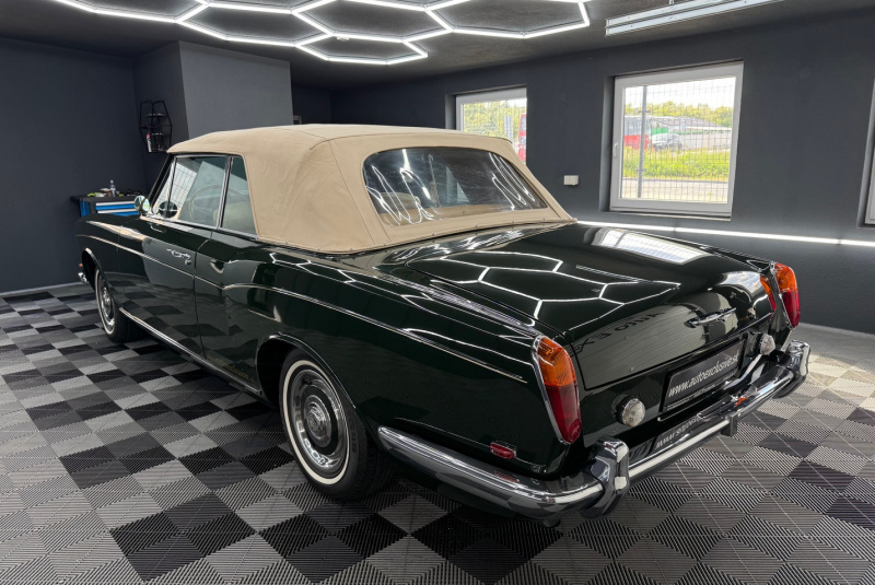 Ponuka vozidiel / Rolls Royce Silver Shadow 6.2 Cabriolet - video