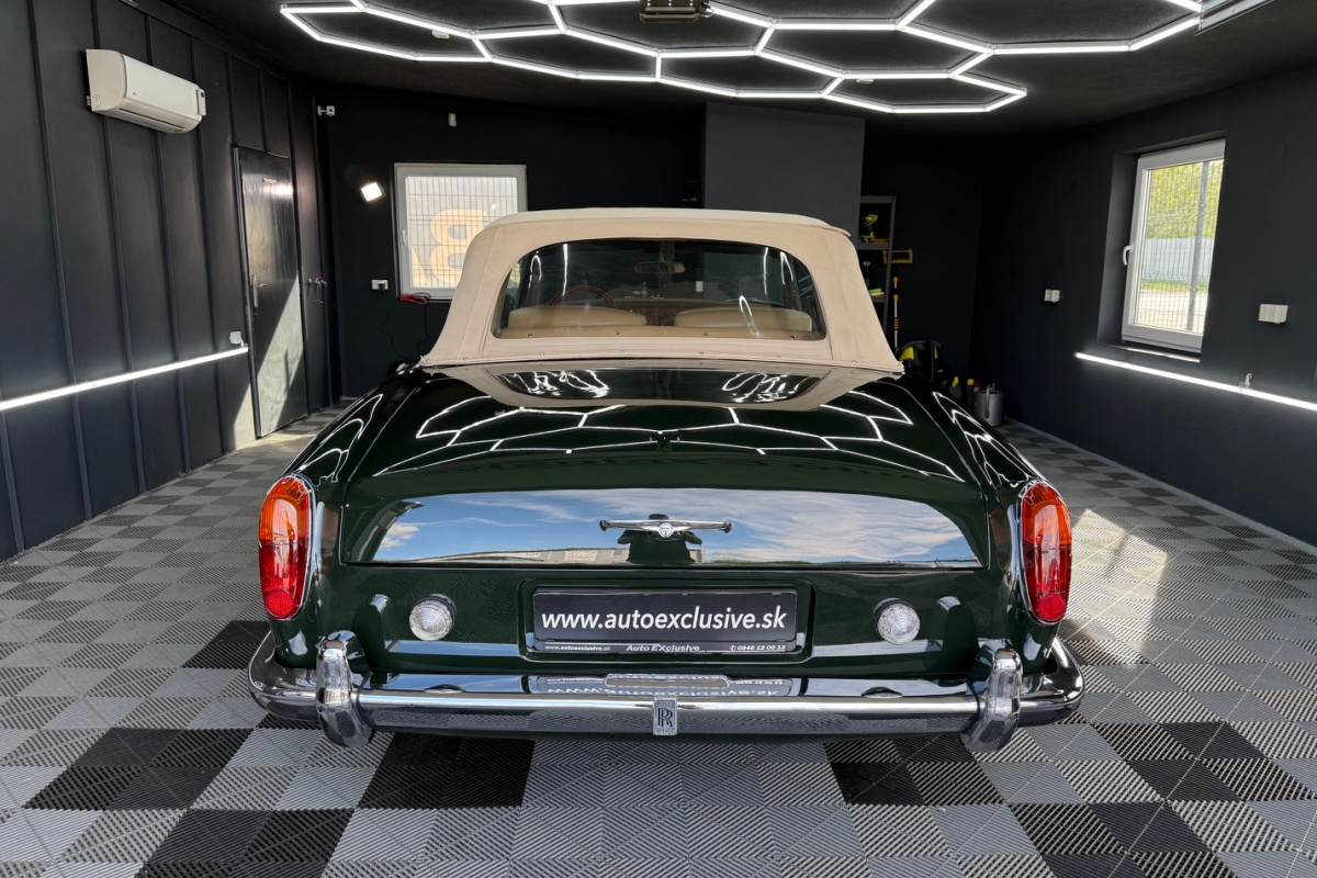 Ponuka vozidiel / Rolls Royce Silver Shadow 6.2 Cabriolet - video