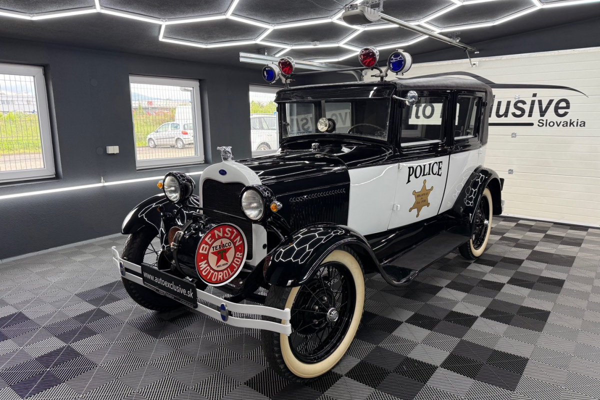 Ponuka vozidiel / Ford A 1929 POLICAJNÝ - video
