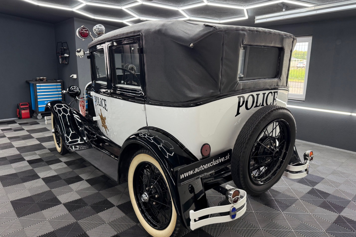 Ponuka vozidiel / Ford A 1929 POLICAJNÝ - video
