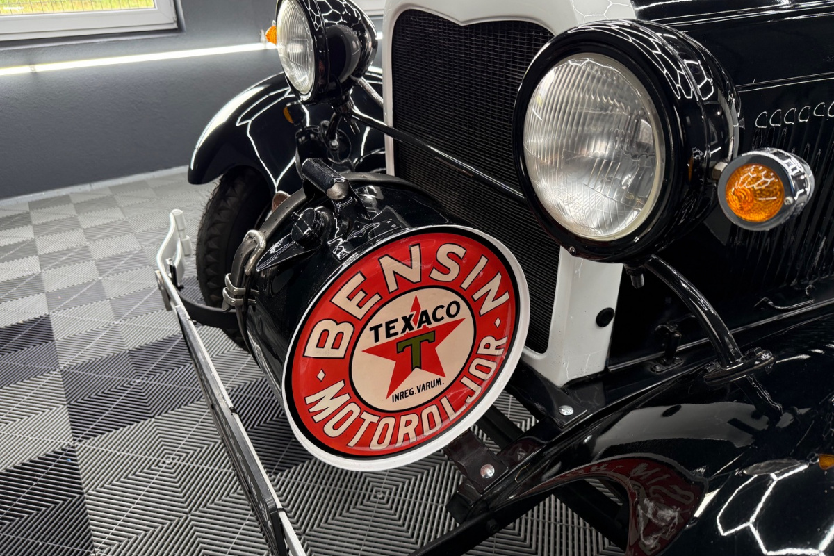 Ponuka vozidiel / Ford A 1929 POLICAJNÝ - video
