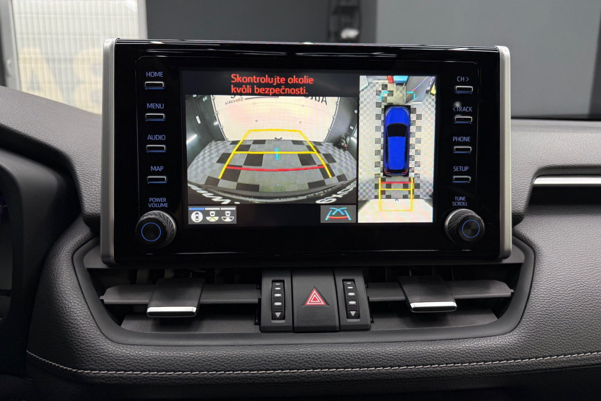 Ponuka vozidiel / Toyota RAV4 2.5 Hybrid e-CVT Executive FWD - video