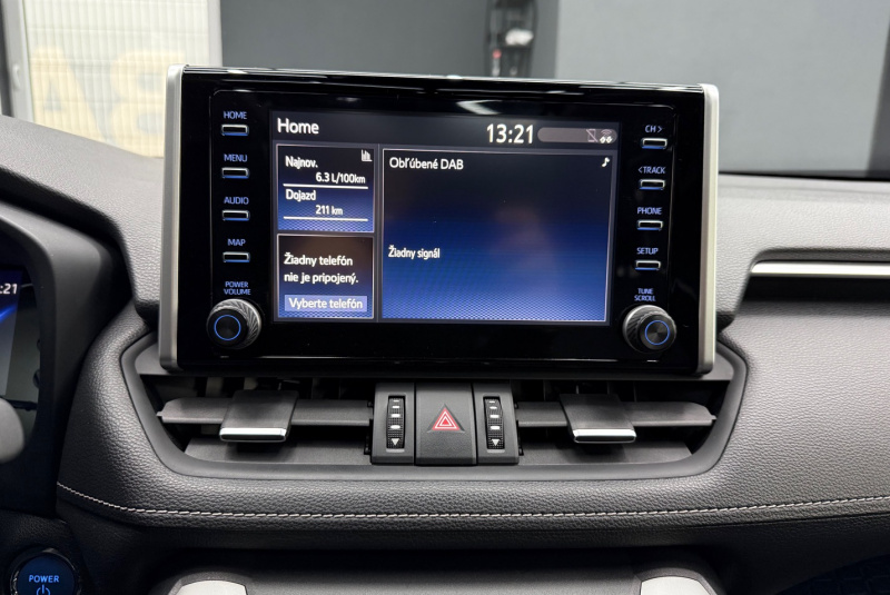  Ponuka vozidiel / Toyota RAV4 2.5 Hybrid e-CVT Executive FWD - video