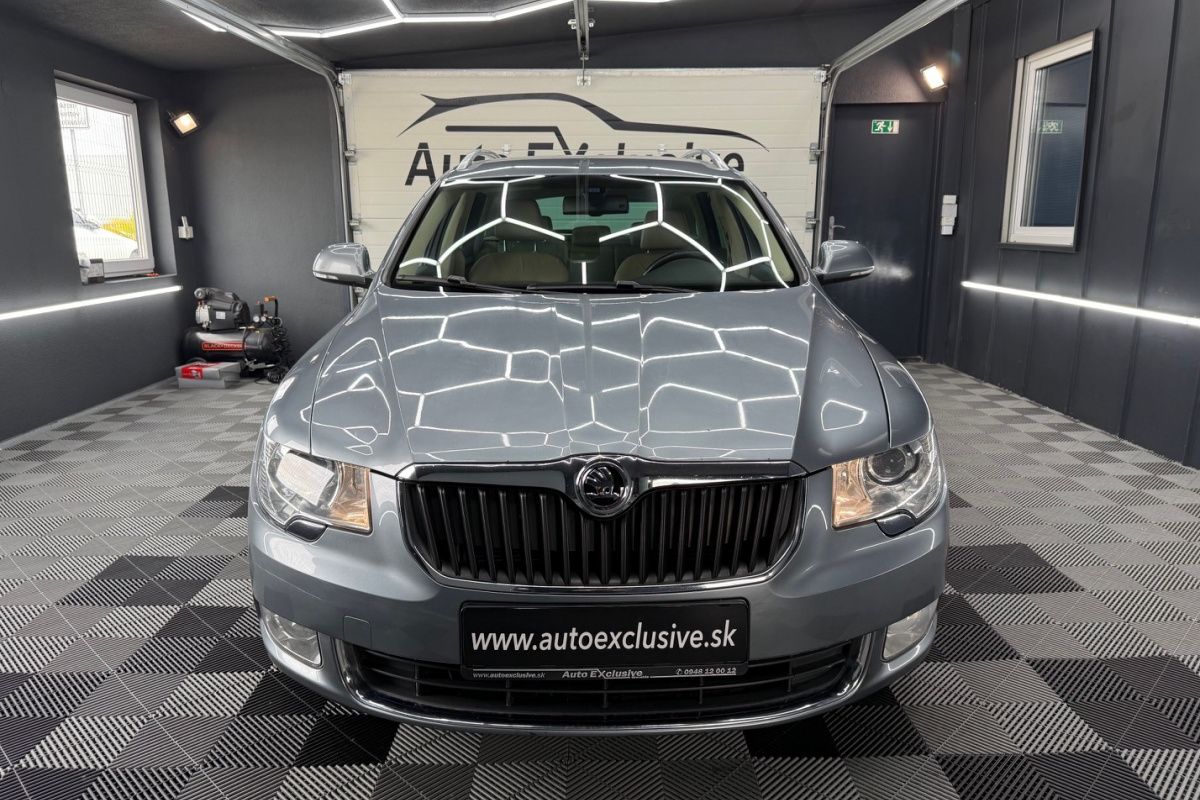 Ponuka vozidiel / Škoda Superb Combi 2.0 TSI Comfort DSG - video