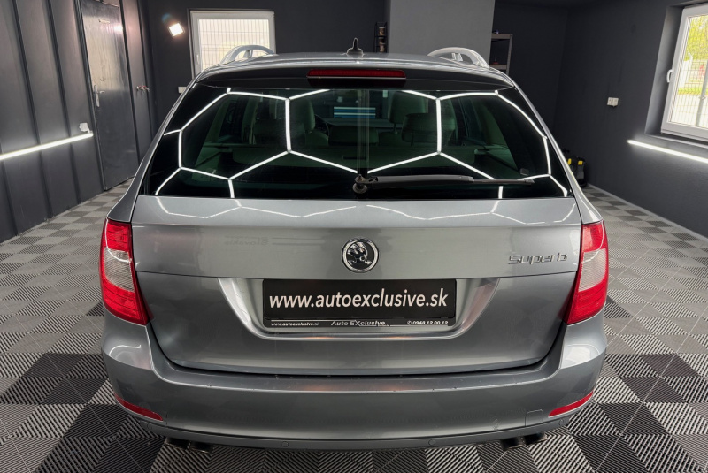  Ponuka vozidiel / Škoda Superb Combi 2.0 TSI Comfort DSG - video