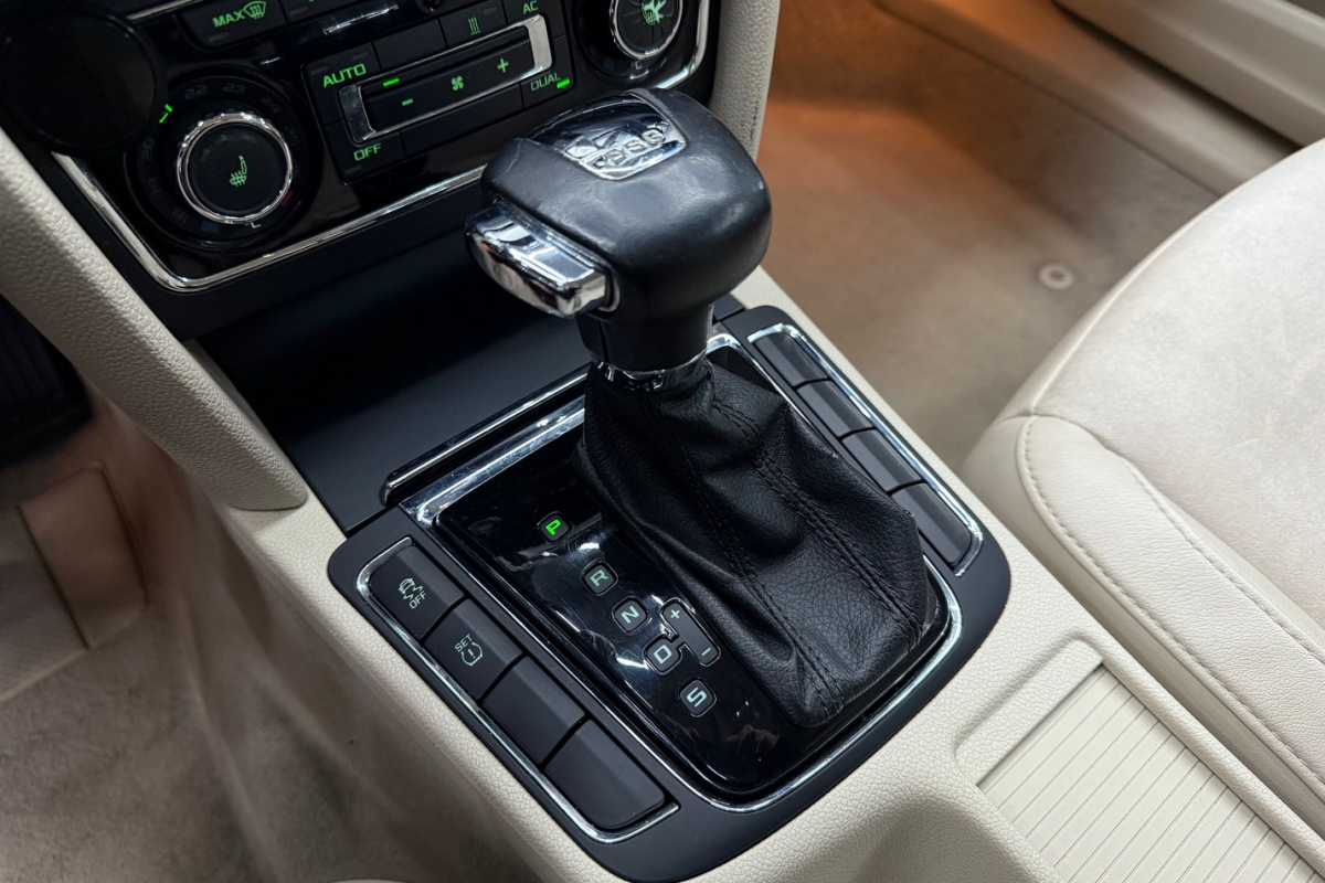 Ponuka vozidiel / Škoda Superb Combi 2.0 TSI Comfort DSG - video