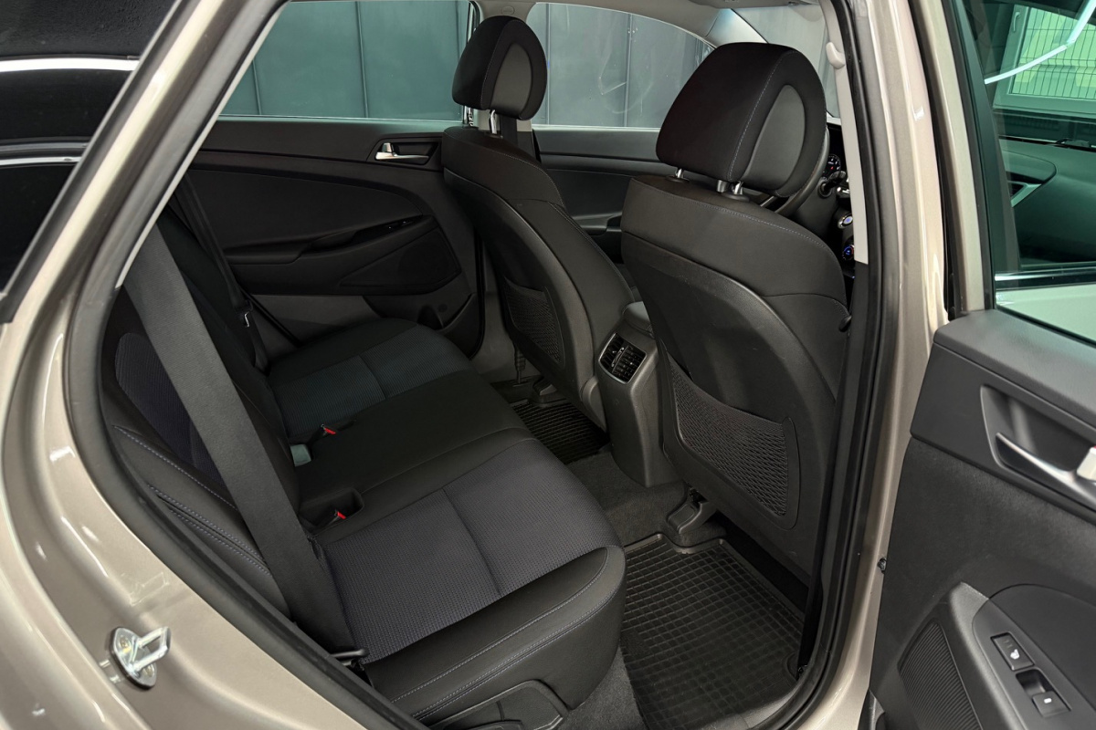 Ponuka vozidiel / Hyundai Tucson 1.6 GDi Style - video
