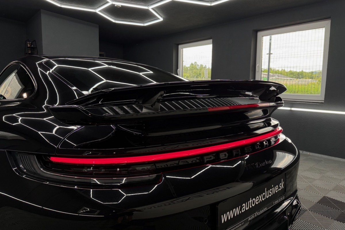 Ponuka vozidiel / Porsche 911 Turbo  - video