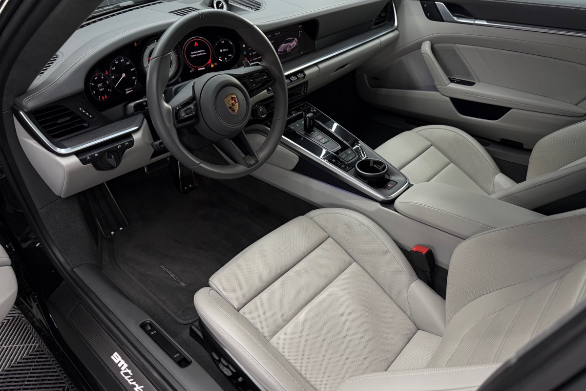 Ponuka vozidiel / Porsche 911 Turbo  - video
