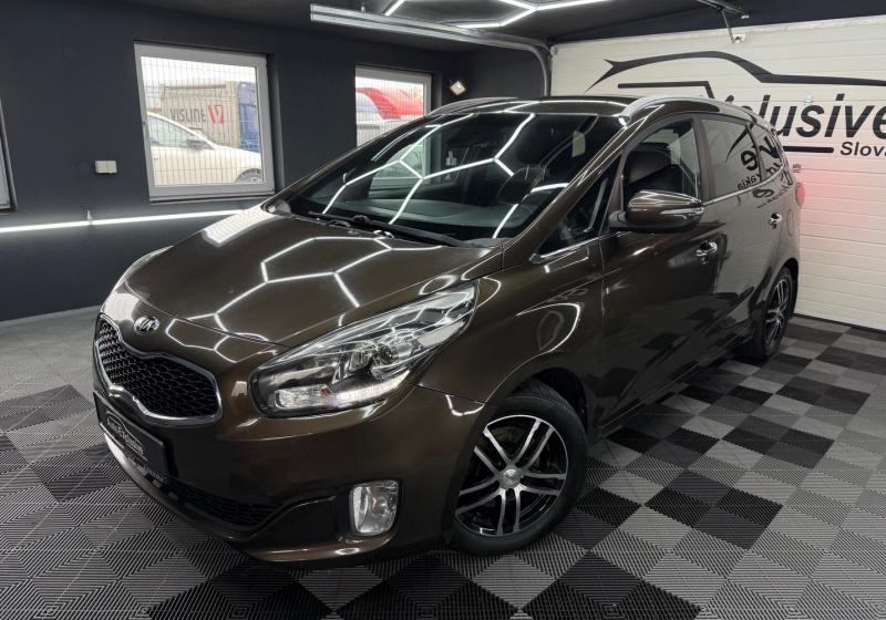 Kia Carens 1.7 CRDi 141k Gold A7