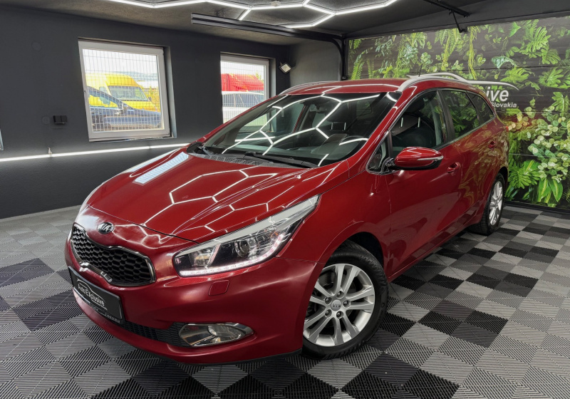 Kia Cee´d SW 1.6 CRDi EX/Gold A/T